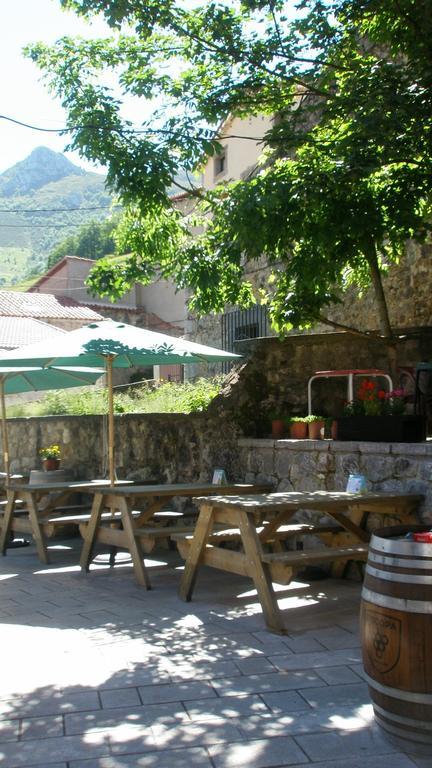 Hotel Rural Pena Castil Sotres Kültér fotó