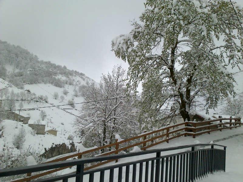 Hotel Rural Pena Castil Sotres Kültér fotó