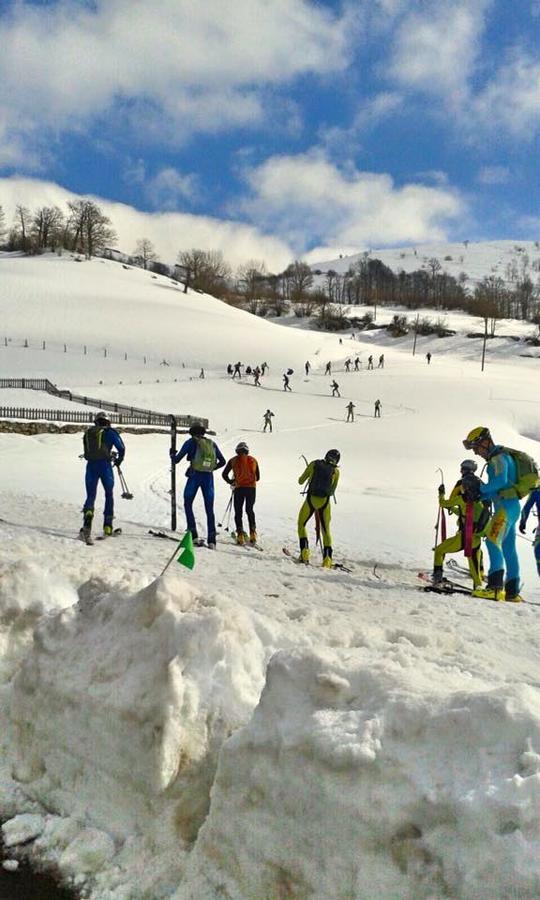 Hotel Rural Pena Castil Sotres Kültér fotó